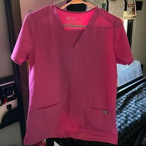 Like new Figs scrubs worn a few times before I switched jobs. No stains or holes